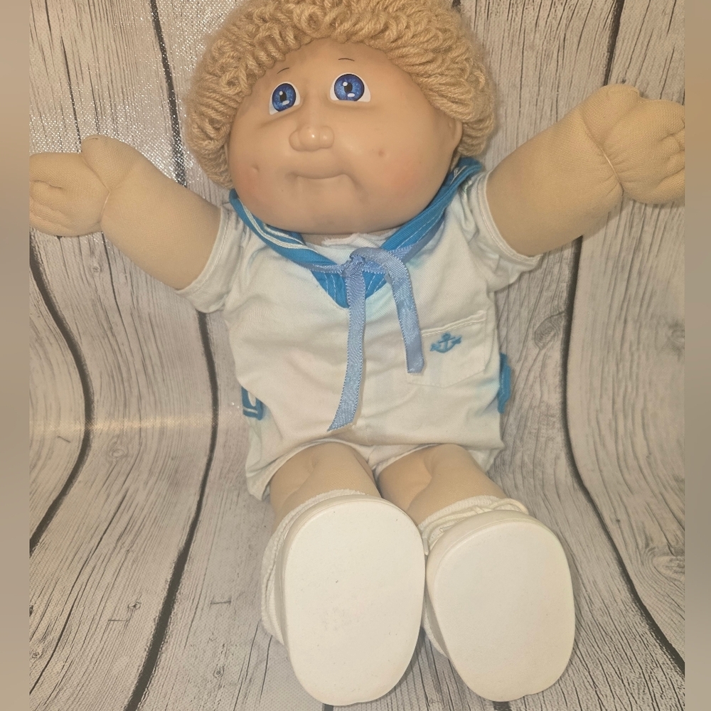 Vintage 1980s Cabbage Patch Kids Doll Blonde Yarn Hair Blue Eyes Xavier Roberts
